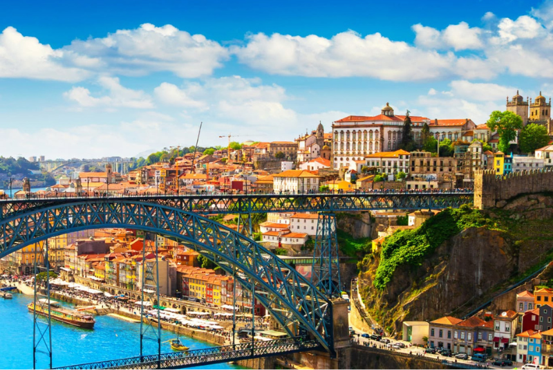 Riviera - 2028 River Cruises: Early Booking Deals